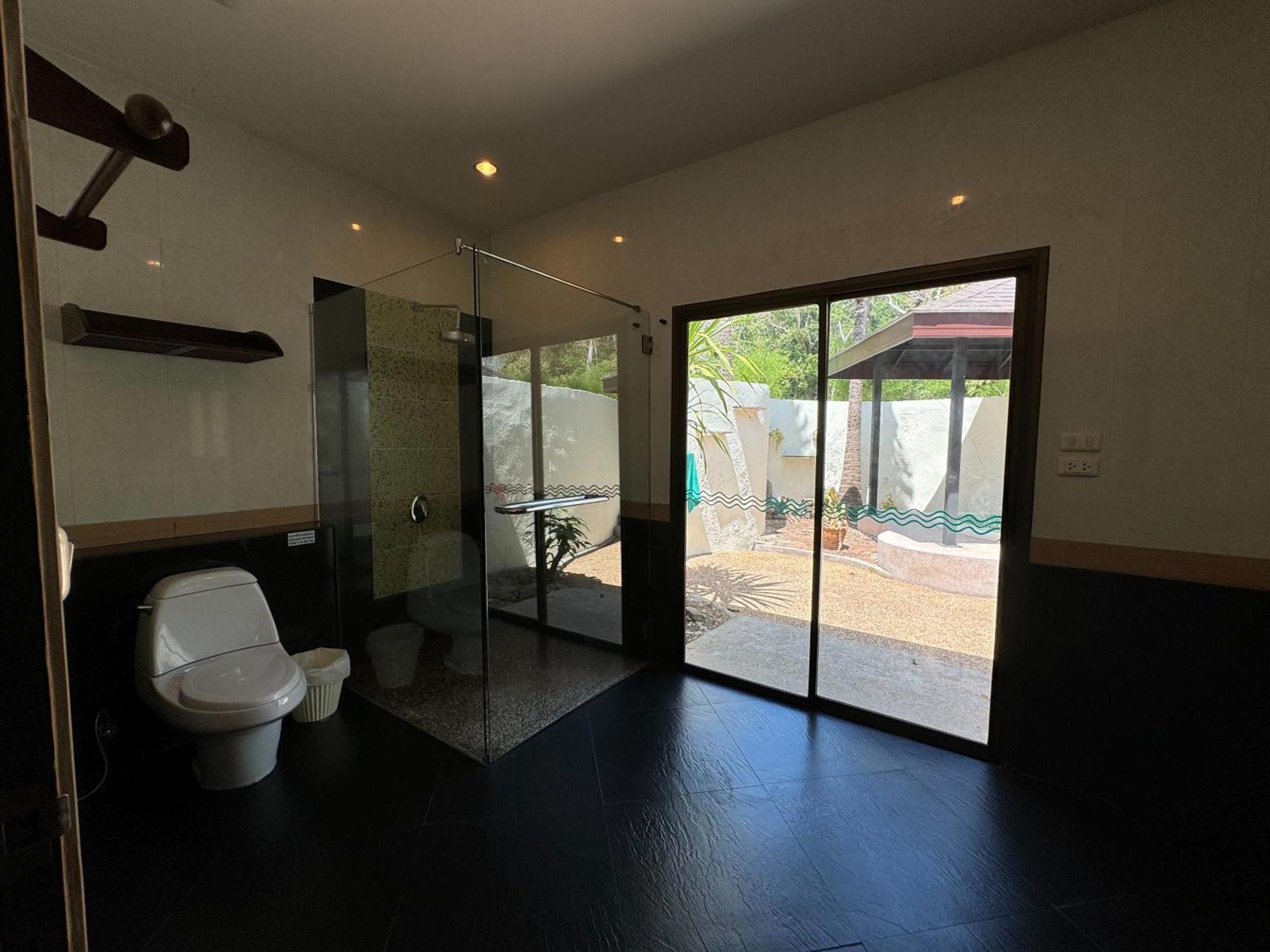Beach Bungalow At Lanta Resort Koh Lanta Bagian luar foto